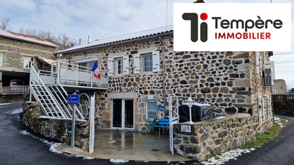 Maison de village LANTRIAC 190000€ TEMPERE IMMOBILIER Maison de village LANTRIAC 190000€ TEMPERE IMMOBILIER